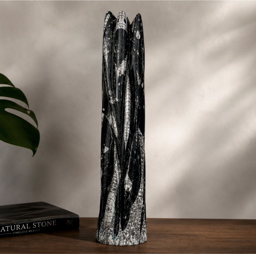 Orthoceras Fossil Skulptur gross Marmor Turm Naturstein Deko 55cm Unikat